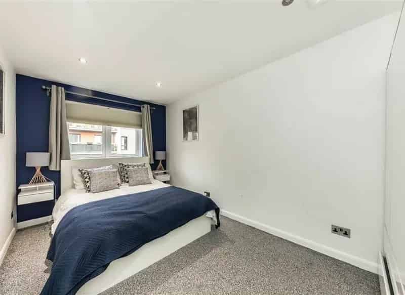 One Bedroom Flat Near Bethnal Green Station