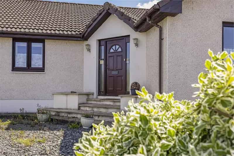 4 Bed Detached Bungalow with 3 Reception Rooms Auchenheath
