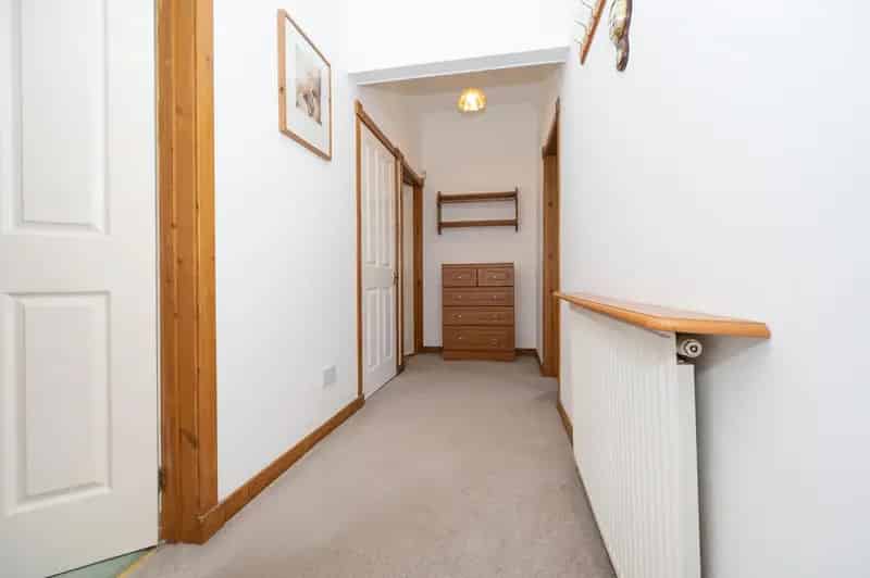 Spacious 1-Bed Flat  - Ideal for First-Time Buyers or Investors