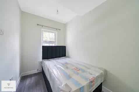5 Bedroom House in London