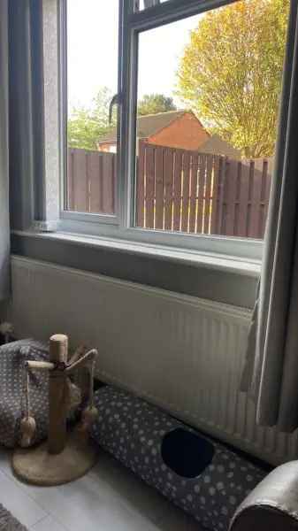 Bungalow For Rent in Sheffield, England