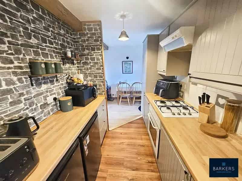 3 Bedroom Cottage For Sale