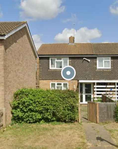2 Double Bedroom House Near Schools and Amenities