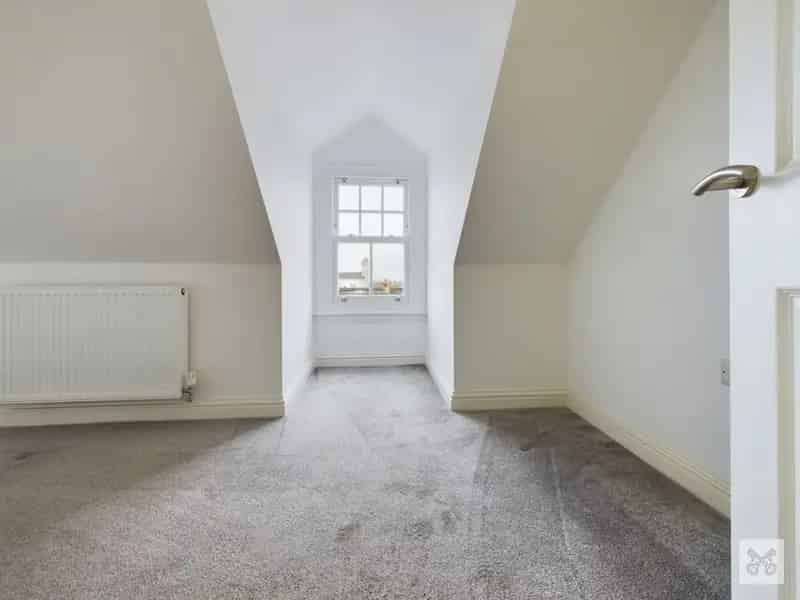 2 Bedroom Flat to Rent Broadstairs Kent CT10