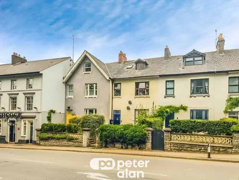 Newly Refurbished Studio Apartment in Llandaff