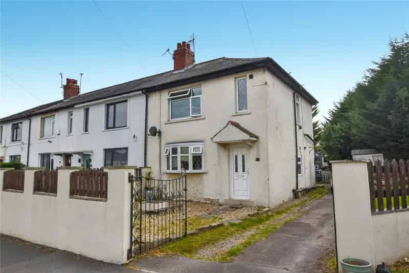 House For Sale , Leeds, England