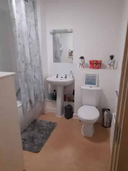 2 Bed Modern Apartment Watford - Swap Considered