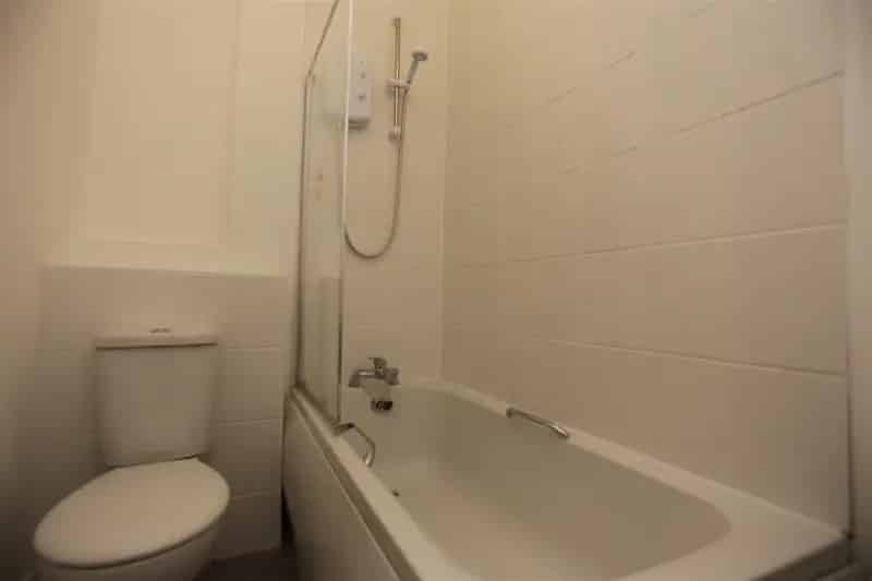 0 Bedroom Studio Flat to Rent near Brighton Station
