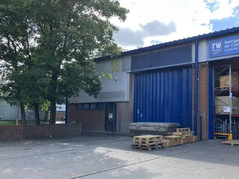 Industrial Warehouse Unit For Rent