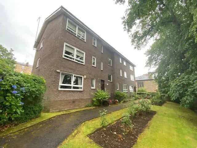 2 Bedroom Flat to Rent