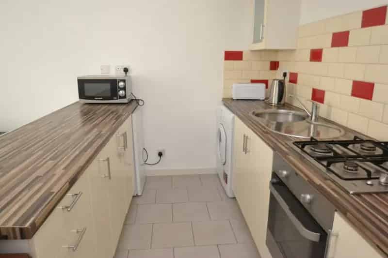 1 Bedroom Flat To Rent Available May 5 2025