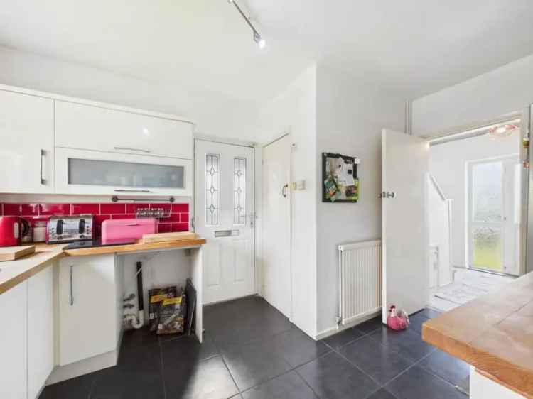 3 Bedroom Semi Detached House For Sale Near Frizinghall Train Station