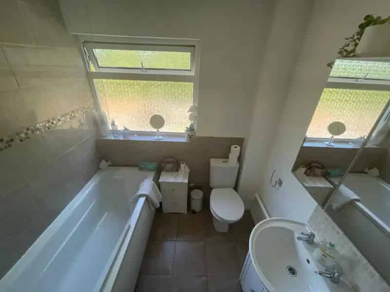 4 Bedroom House to Rent in Tilehurst Near Reading