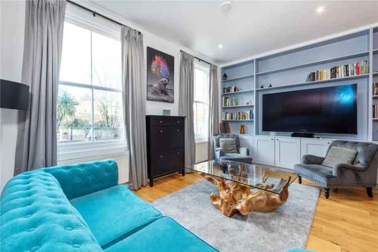 3 Bedroom Flat Highbury 778 Sqft Recently Refurbished