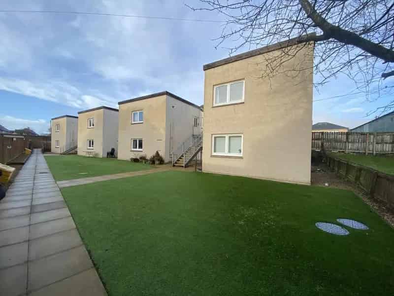 8 Assisted Living Apartments 2-Story Building