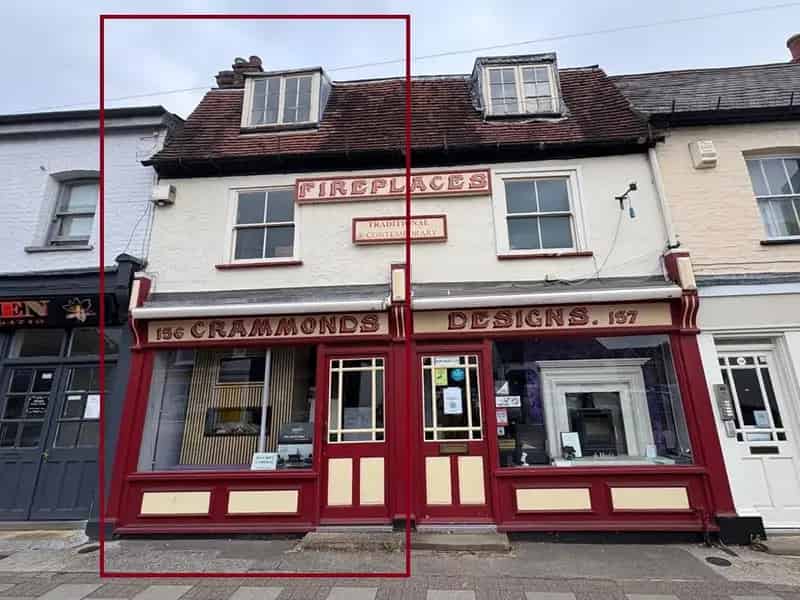 Grade II Listed Building For Sale in Chelmsford