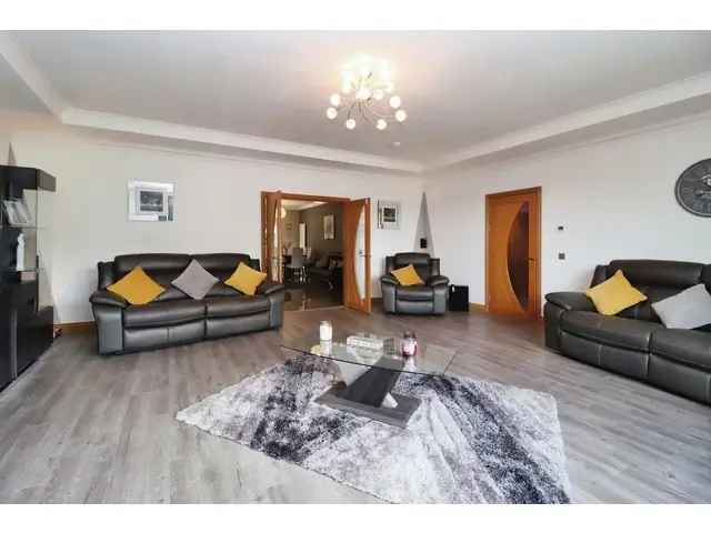 4 bedroom bungalow  for sale