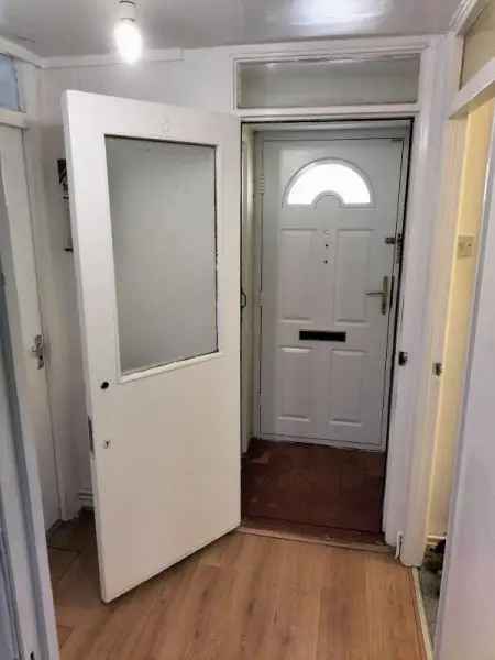 Flat For Rent in London, England