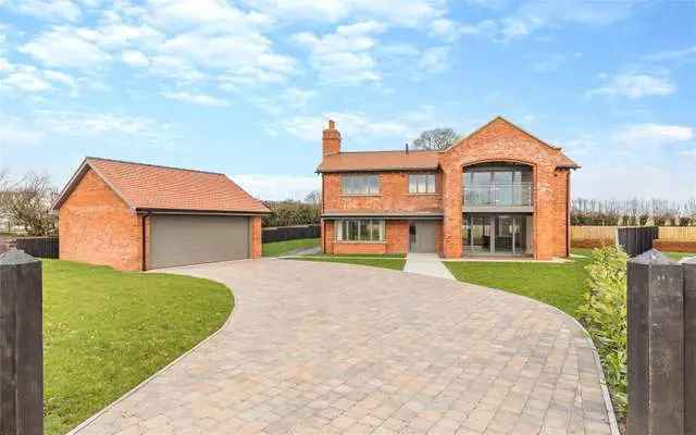 Cherry Barrow Farm, Marton, Macclesfield, Cheshire, SK11 9HF | New homes for sale | Savills