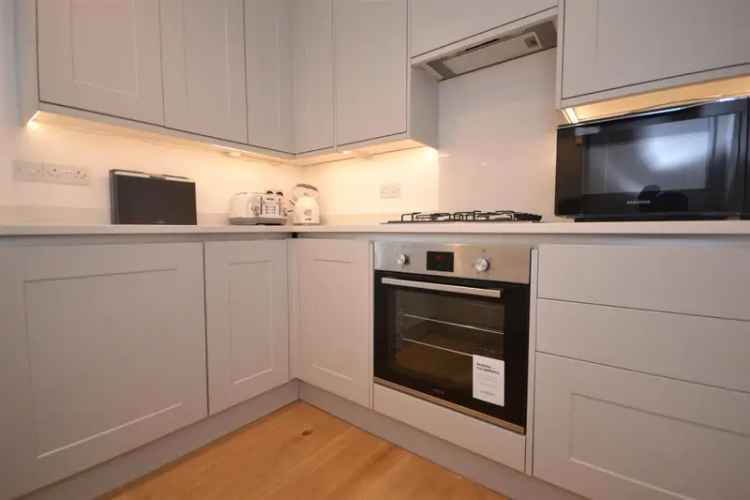 1 Bedroom Flat To Let in Reading - En-suite, Garden, Gym, Parking