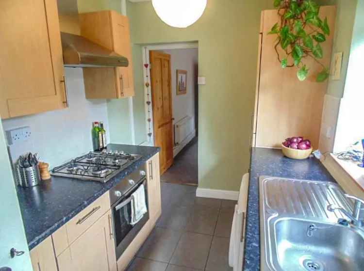 3 bedroom end of terrace house for sale