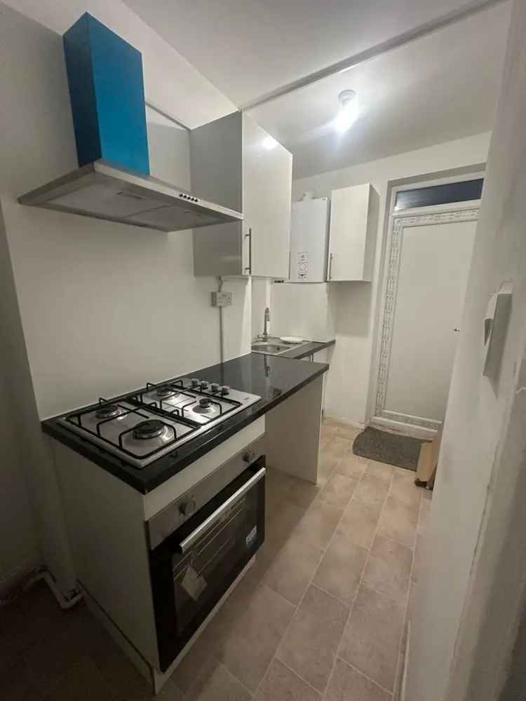 2 bedroom flat to rent