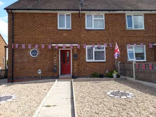 3 Bed Semi Detached House For Sale Near Henley in Arden