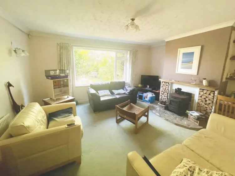 Bungalow For Sale in Church Road, Ferndown, England