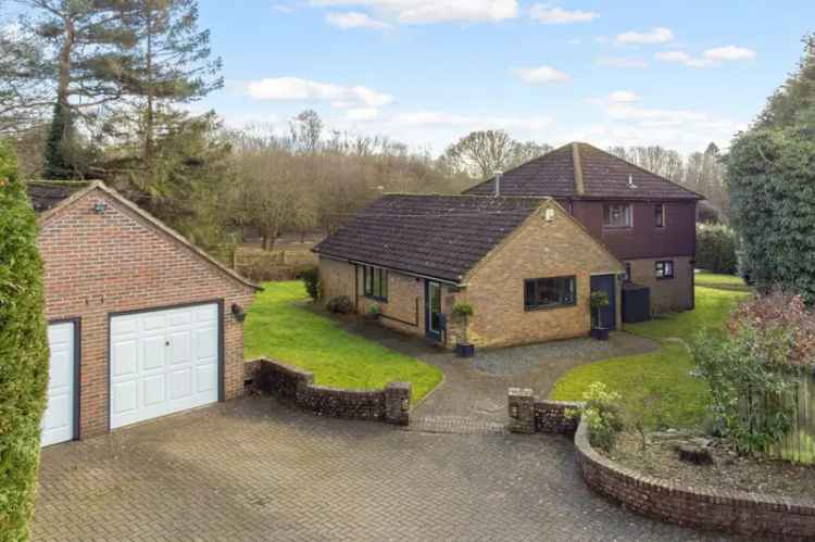 4 Bedroom Detached House for Sale in Bramshott