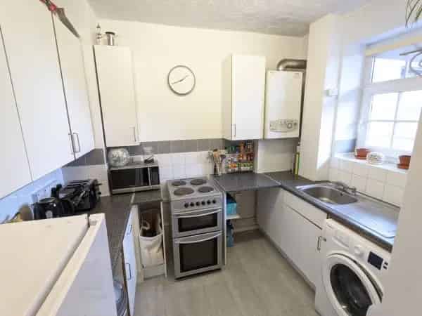 2 Bedroom Flat near Oval Kennington Vauxhall Stations