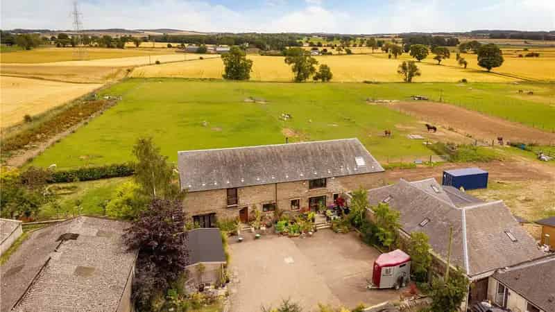 The Old Watermill Barn Conversion Near Dundee