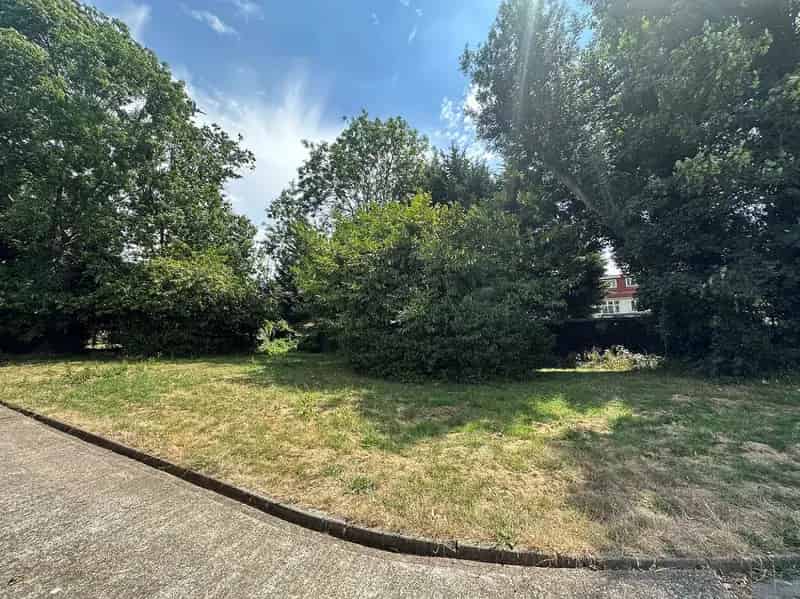 Freehold Land in Isleworth with Development Potential