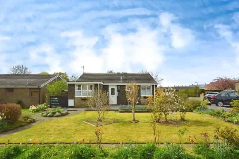 3 Bed Detached Bungalow For Sale