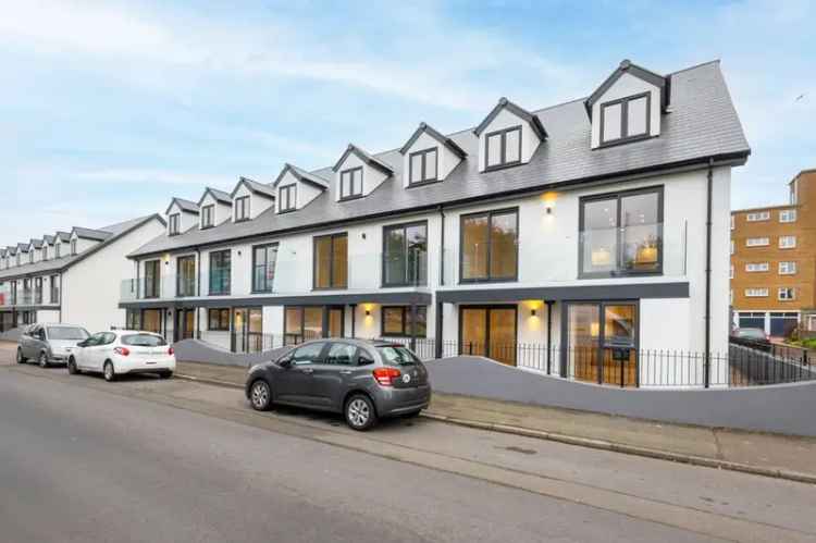 2 Bedroom Flat to Rent Hythe Kent CT21
