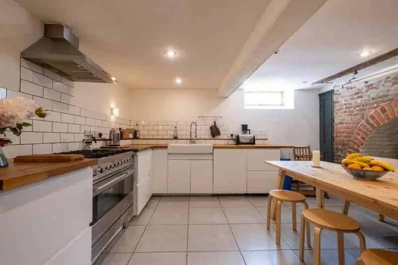 3 Bed Grade II Listed Terrace House Canterbury