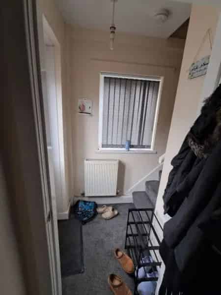 Spacious Semi Detached House with Large Garden and Storage