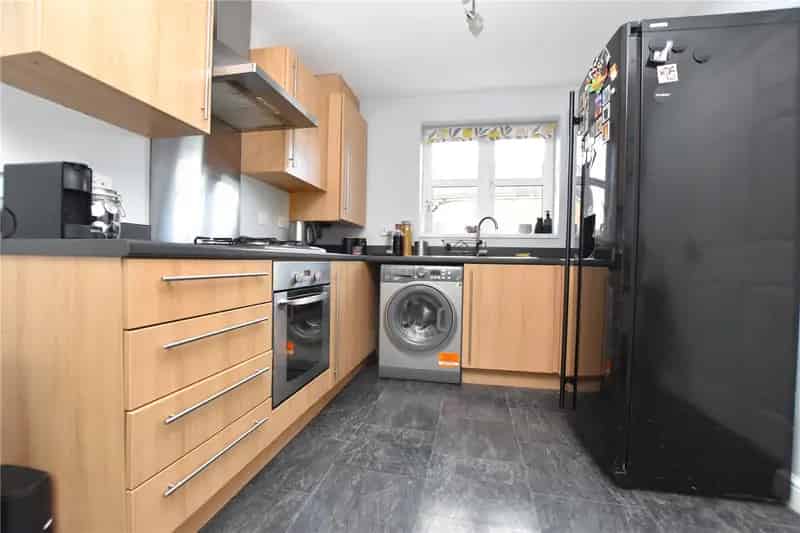 Three Bedroom Semi Detached Family Home with Garage and Garden