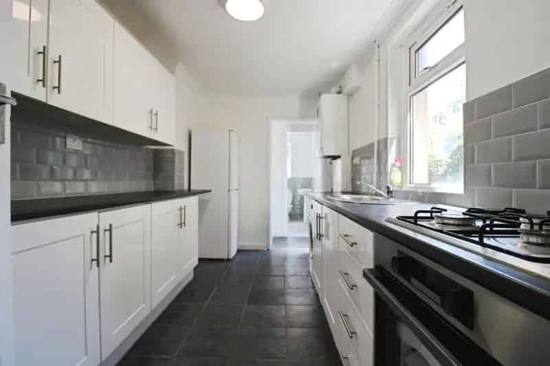 4 Bedroom HMO House in Roath - Newly Refurbished