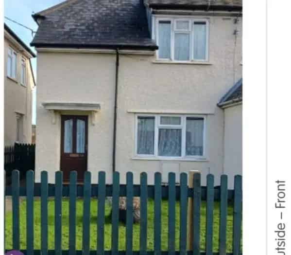 Large 2 Double Bedroom House with Garden and Parking Near Great Schools