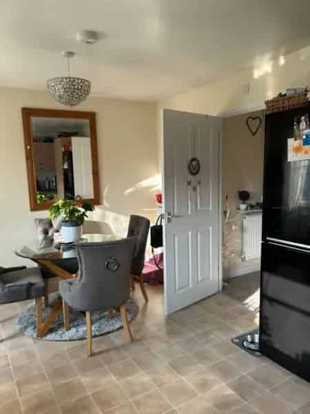 Detached Bungalow Near City Centre 2 Double Bedrooms Garden Parking