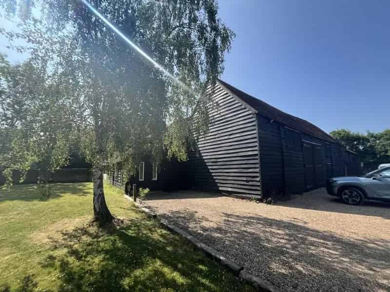 Office Suite in Grade II Listed Building Popefield Farm