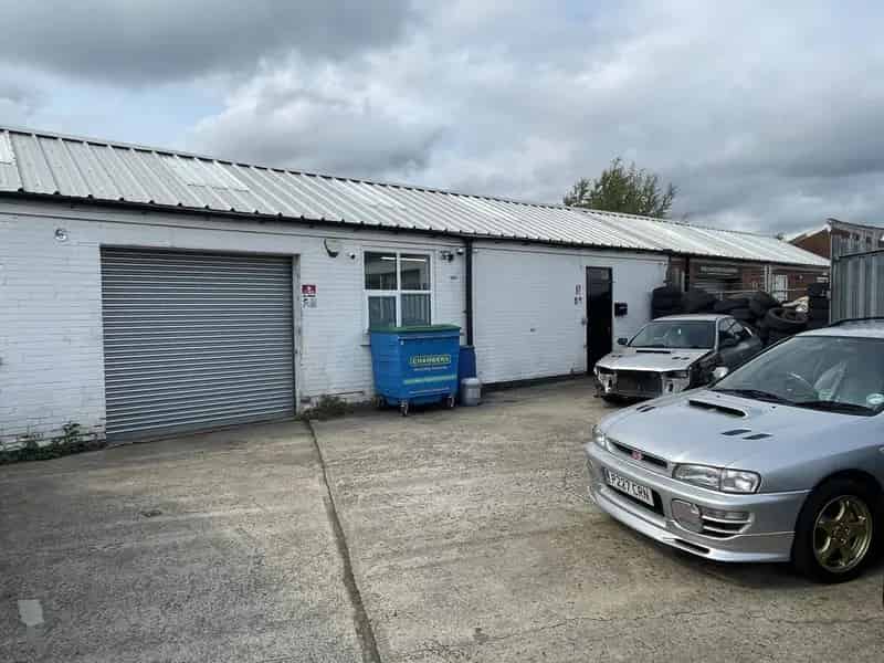 Small Industrial Unit To Let - Bridge Road