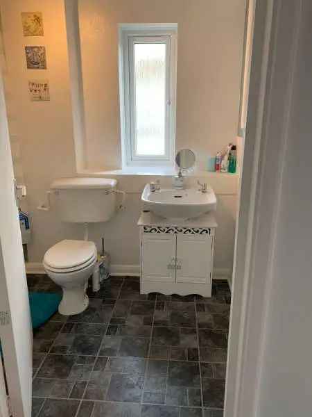 House For Rent in Gravesham, England