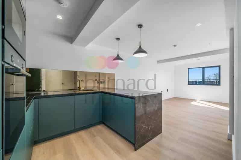 Flat For Rent , Muswell Hill Broadway, London, England