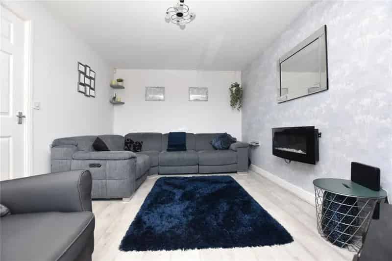 Four Bedroom Detached House with Orangery and Great Views