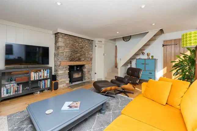 2-Bedroom Cottage for Sale Kings Weston Lane Bristol