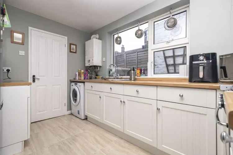 2 bedroom terraced house for sale