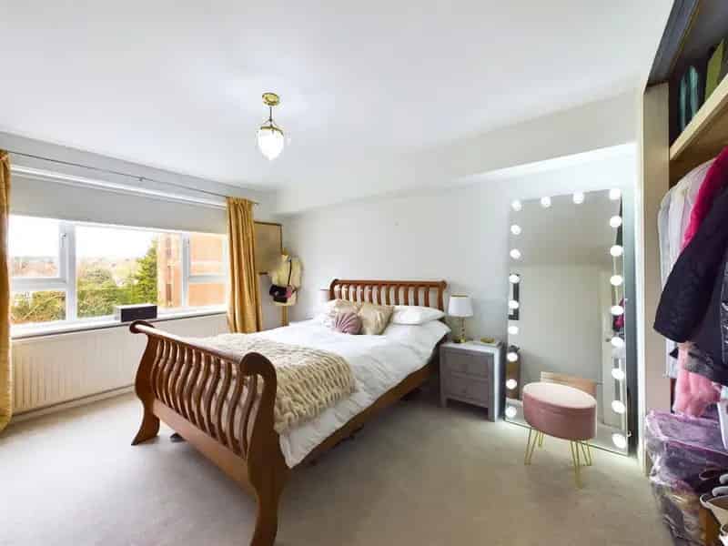 1 Bedroom Apartment London Road