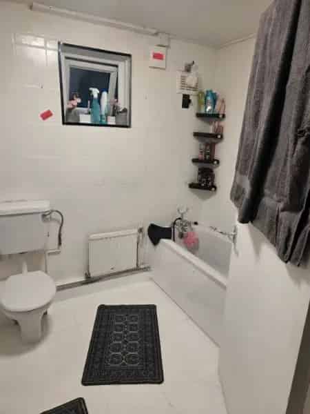 Flat For Rent , London, England