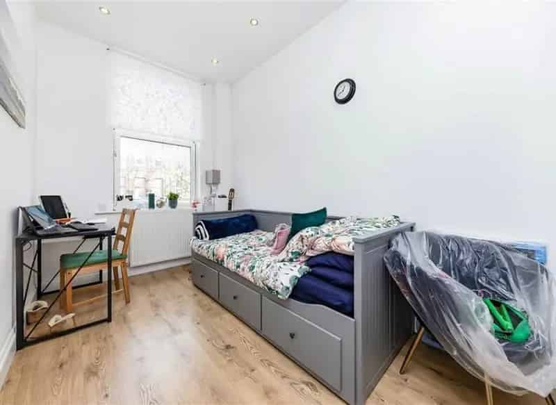 Two Double Bedroom Flat Cricklewood Near Kilburn West Hampstead